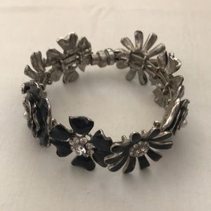 Silver flower bracelet
